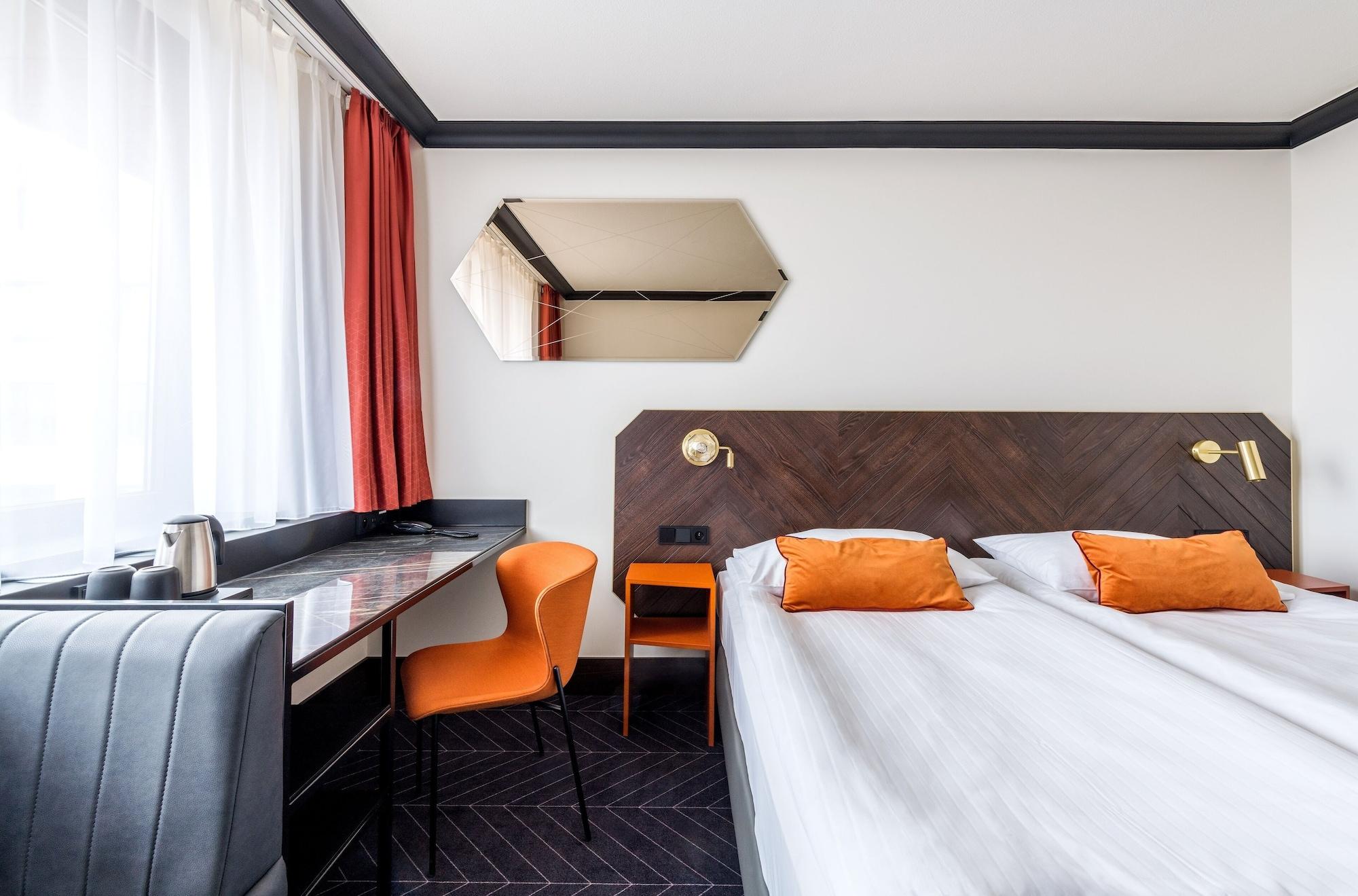 Vienna House By Wyndham Diplomat Prague Hotel Exterior foto