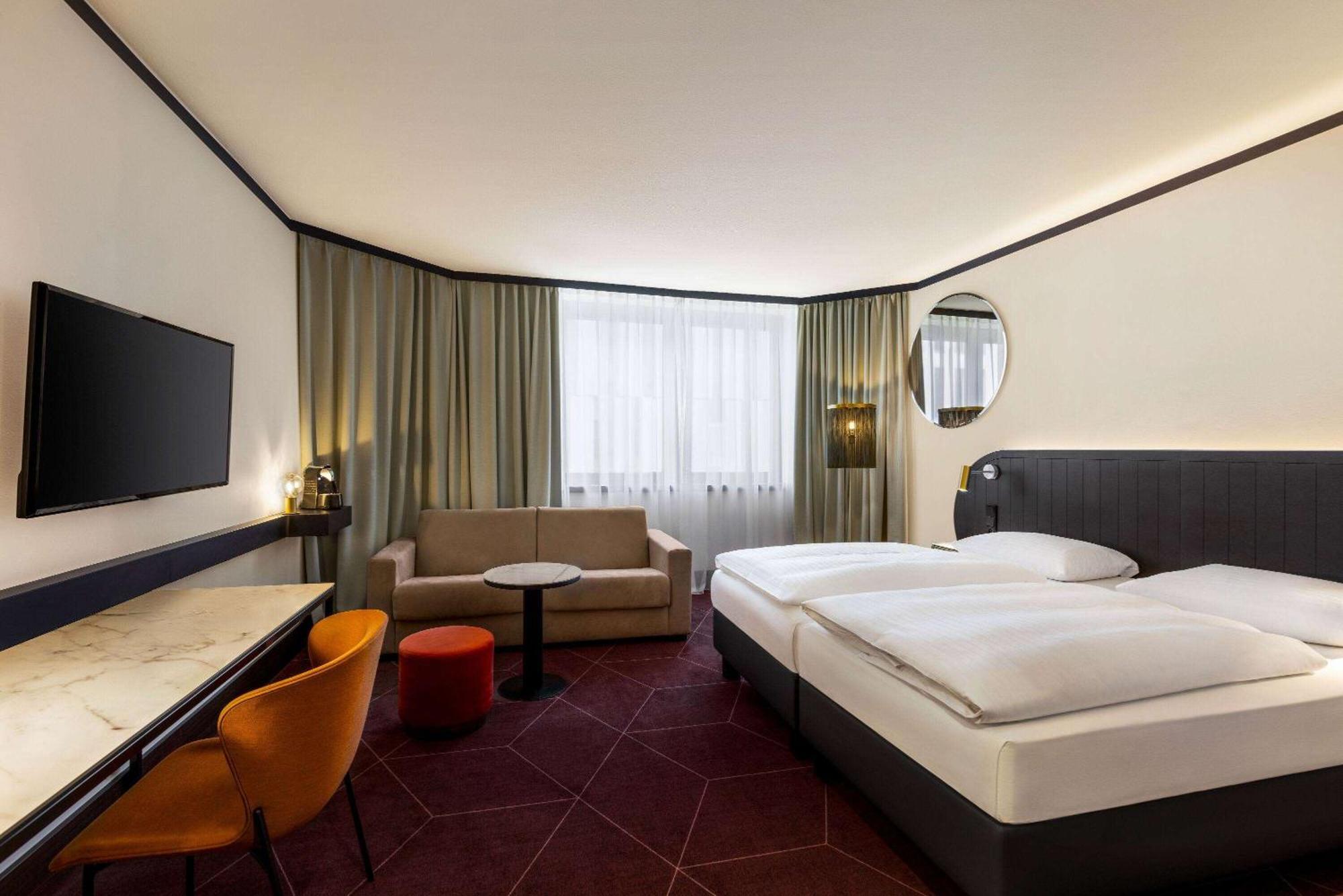 Vienna House By Wyndham Diplomat Prague Hotel Exterior foto