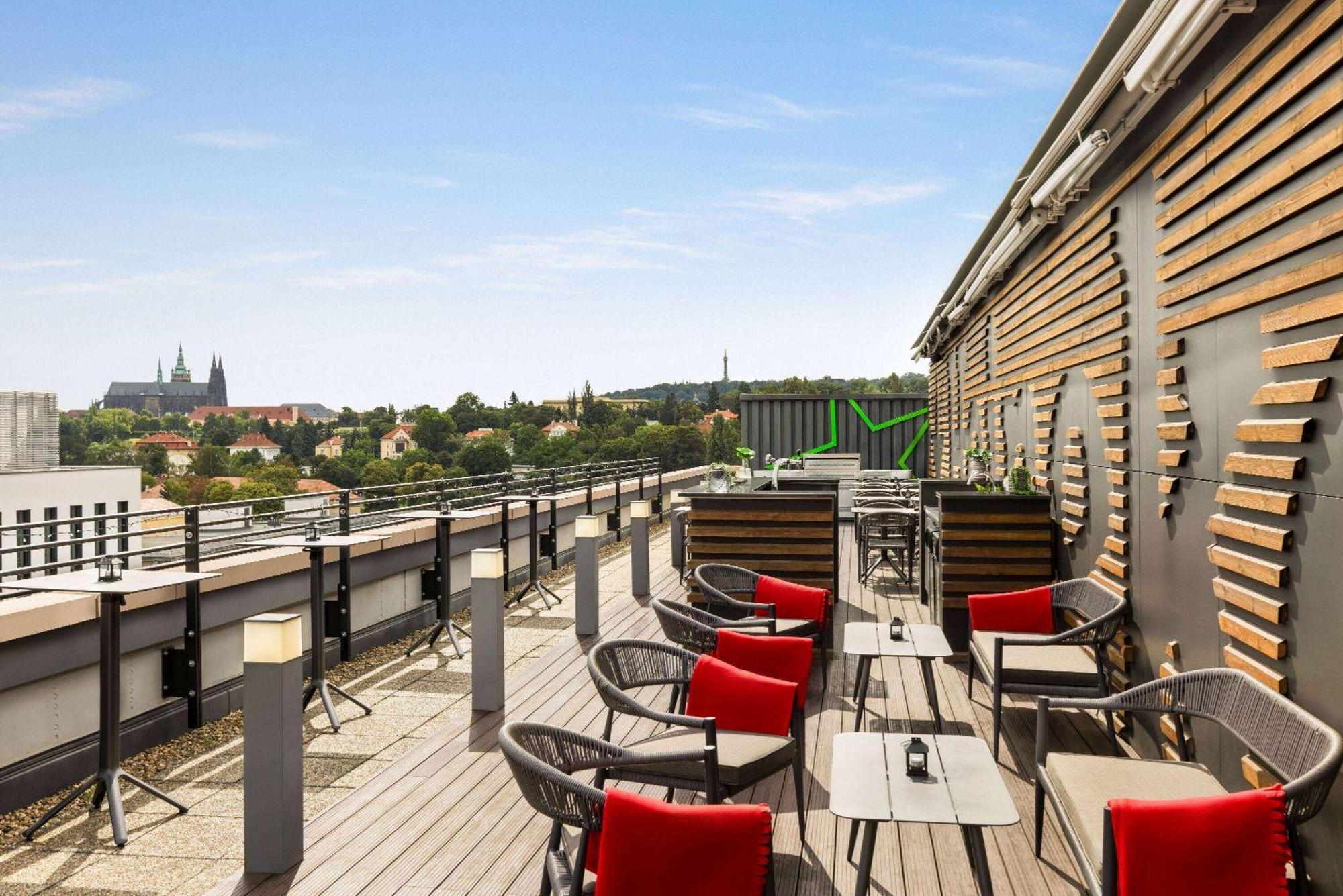 Vienna House By Wyndham Diplomat Prague Hotel Exterior foto